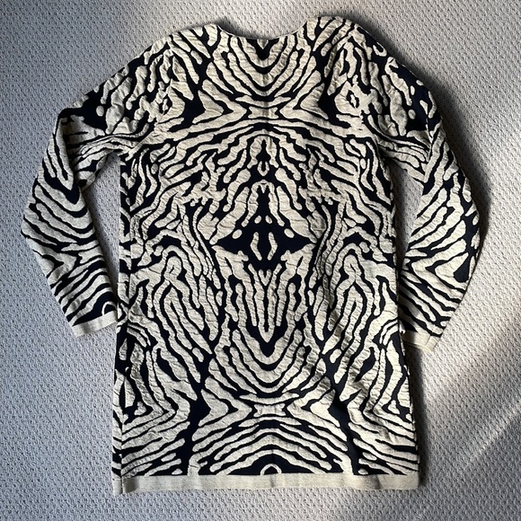 Joseph Ribkoff cardigan sweater - Picture 6 of 6